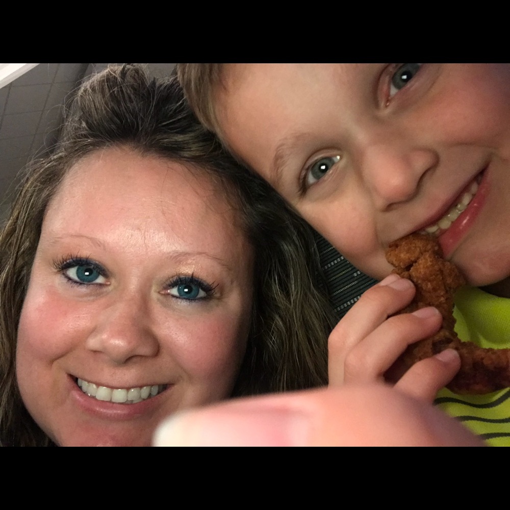 Meet your Posher, Melissa